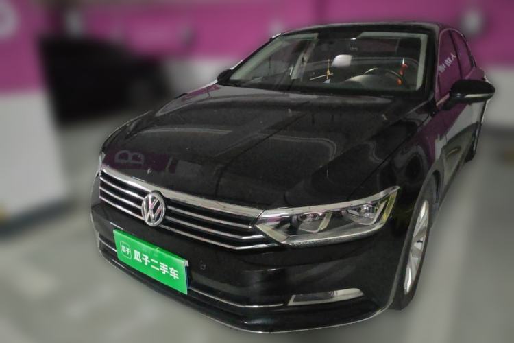 Used Volkswagen Magotan 2019 330TSI DSG Leading Model China VI Standard Guazi used car, China used car export, Used car for sale, Used  cars, Cheapest cars for sale