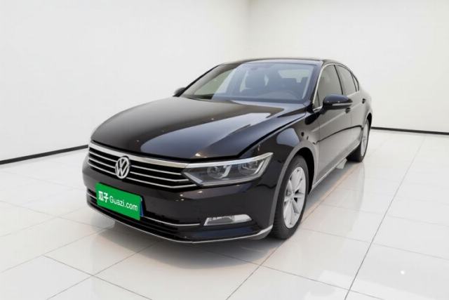 Używany Volkswagen Magotan 2019 330TSI DSG Leading Model China VI Standard