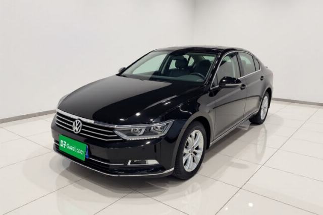 Ojetý Volkswagen Magotan 2019 330TSI DSG Luxury Version China VI Standard