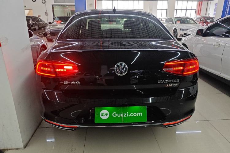 Used Volkswagen Magotan 2019 330TSI DSG Luxury Version China VI Standard Rear