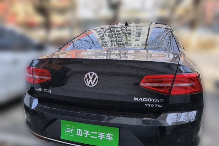 Used Volkswagen Magotan 2019 330TSI DSG Luxury Version China VI Standard Rear