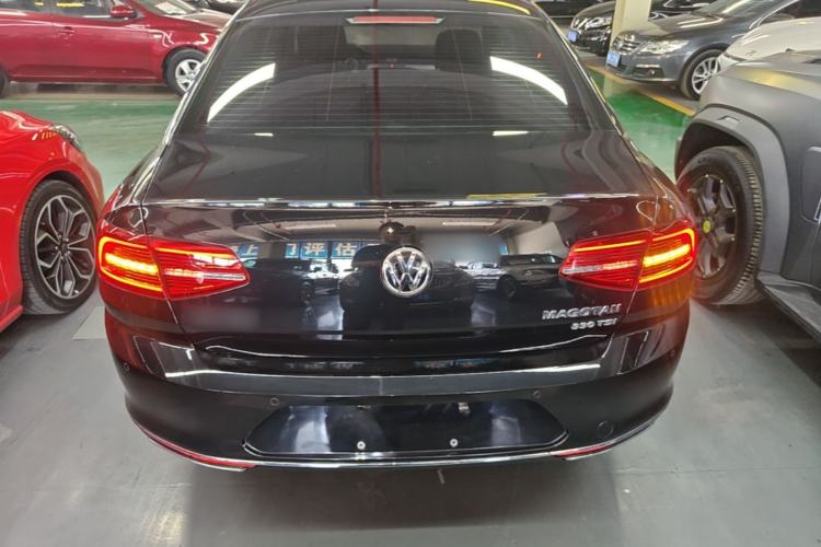 Used Volkswagen Magotan 2019 330TSI DSG Leading Model China VI Standard Rear