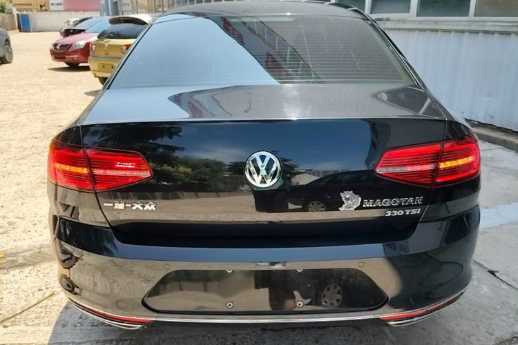 Used Volkswagen Magotan 2019 330TSI DSG Leading Model China VI Standard Rear