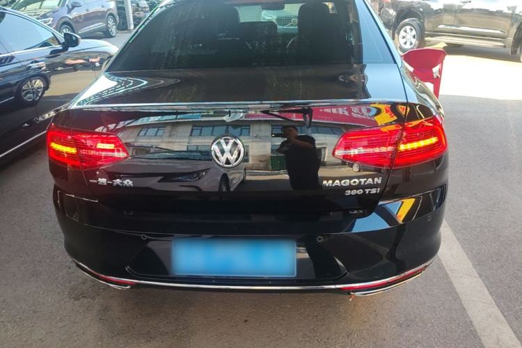 Used Volkswagen Magotan 2019 380TSI DSG Luxury Version China VI Standard Rear