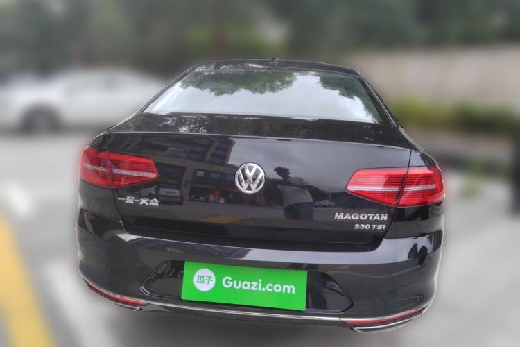 Used Volkswagen Magotan 2019 330TSI DSG Luxury Version China VI Standard Rear