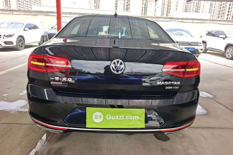Used Volkswagen Magotan 2019 330TSI DSG Luxury Version China VI Standard Rear