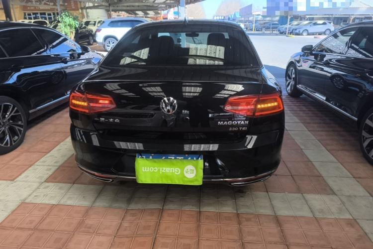 Used Volkswagen Magotan 2019 330TSI DSG Luxury Model China V Standard Rear
