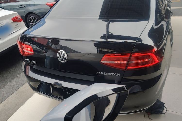 Used Volkswagen Magotan 2019 330TSI DSG Leading Model China VI Standard Rear