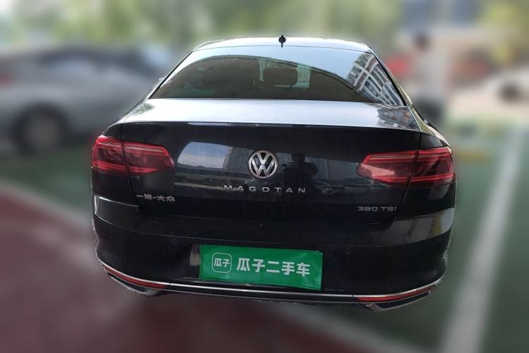 Used Volkswagen Magotan 2019 330TSI DSG Luxury Model China V Standard Rear