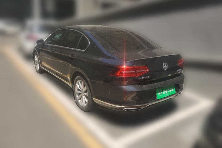 Used Volkswagen Magotan 2019 330TSI DSG Leading Model China VI Standard Rear Left 45 Deg