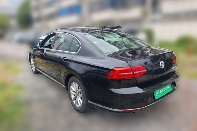 Used Volkswagen Magotan 2019 280TSI DSG Comfort Model China VI Standard Rear Left 45 Deg