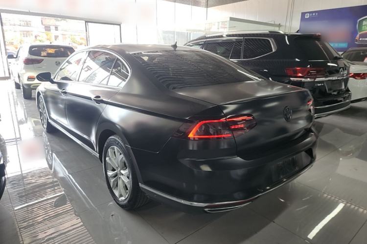 Used Volkswagen Magotan 2019 330TSI DSG Luxury Model China V Standard Rear Left 45 Deg