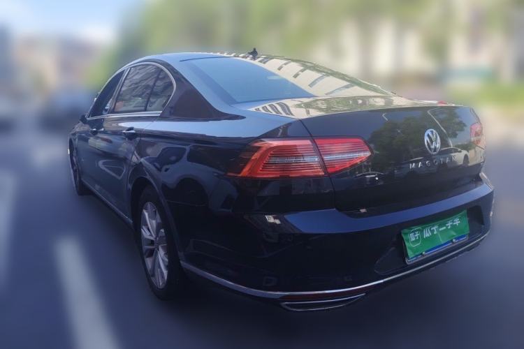 Used Volkswagen Magotan 2019 330TSI DSG Luxury Model China V Standard Rear Left 45 Deg