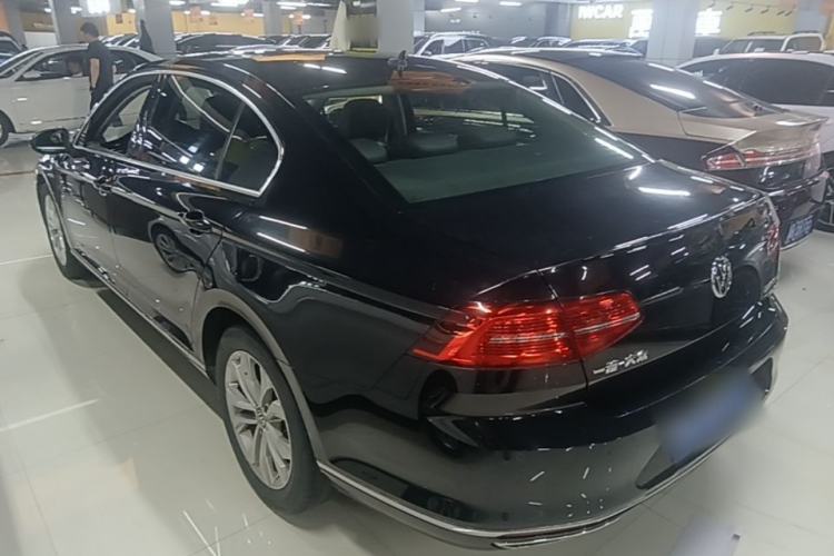 Used Volkswagen Magotan 2019 330TSI DSG Luxury Model China V Standard Rear Left 45 Deg