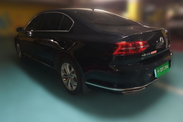 Used Volkswagen Magotan 2019 330TSI DSG Luxury Model China V Standard Rear Left 45 Deg