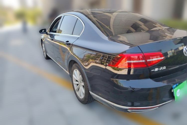 Used Volkswagen Magotan 2019 330TSI DSG Leading Model China VI Standard Rear Left 45 Deg