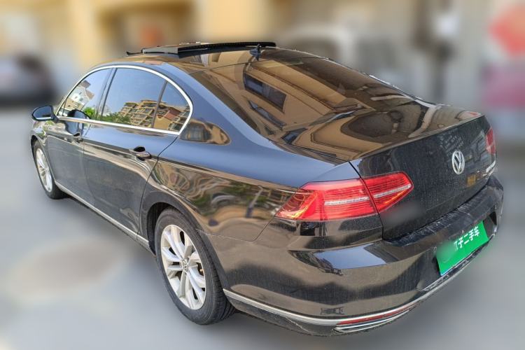 Used Volkswagen Magotan 2019 330TSI DSG Luxury Model China V Standard Rear Left 45 Deg