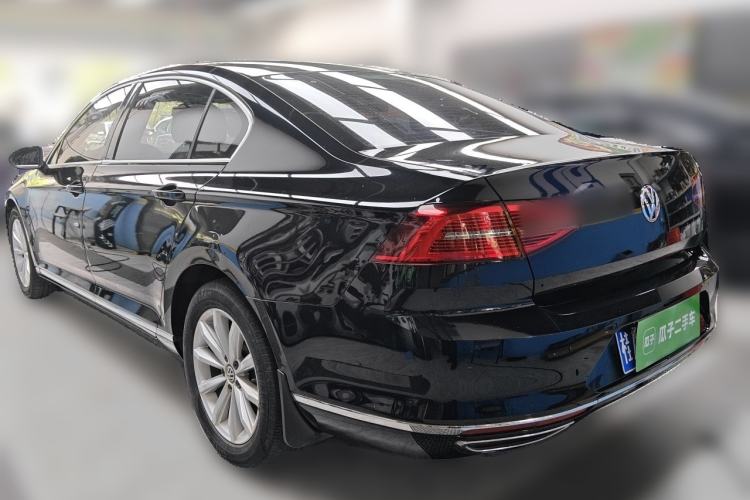 Used Volkswagen Magotan 2019 330TSI DSG Leading Edition China V Standard Rear Left 45 Deg