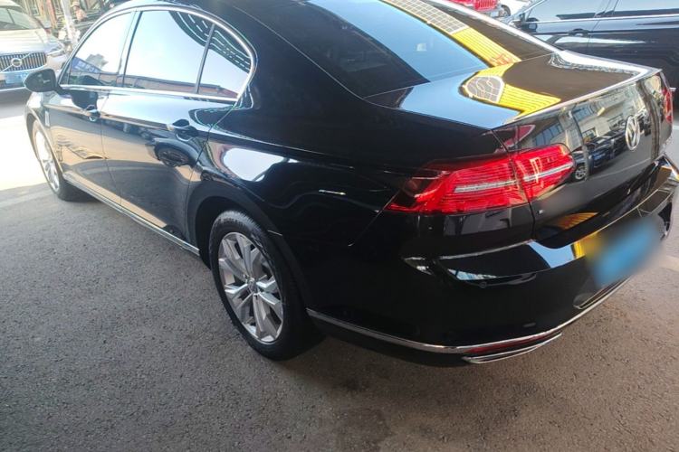 Used Volkswagen Magotan 2019 380TSI DSG Luxury Version China VI Standard Rear Left 45 Deg