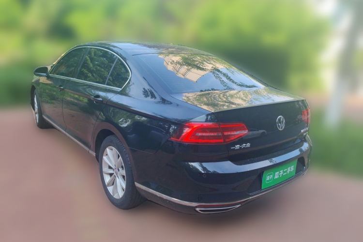Used Volkswagen Magotan 2019 330TSI DSG Leading Model China VI Standard Rear Left 45 Deg