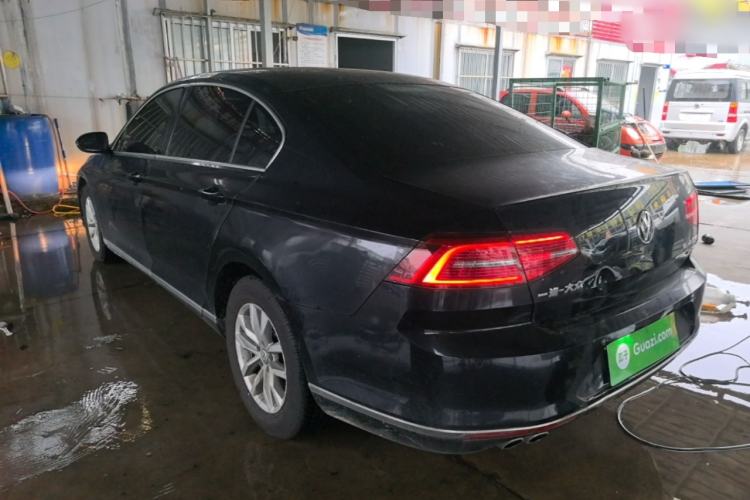 Used Volkswagen Magotan 2019 280TSI DSG Comfort Model China VI Standard Rear Left 45 Deg