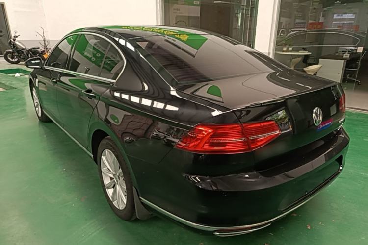Used Volkswagen Magotan 2019 330TSI DSG Leading Edition China V Standard Rear Left 45 Deg
