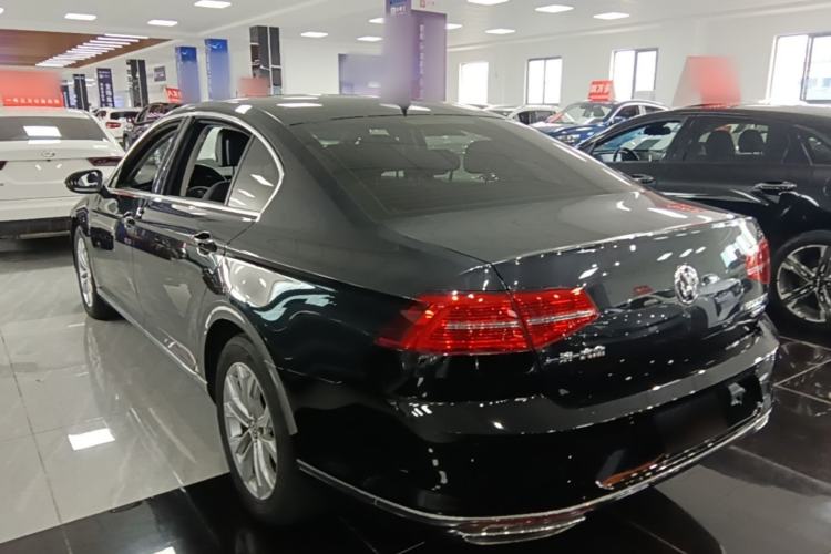Used Volkswagen Magotan 2019 380TSI DSG Luxury Model China V Standard Rear Left 45 Deg