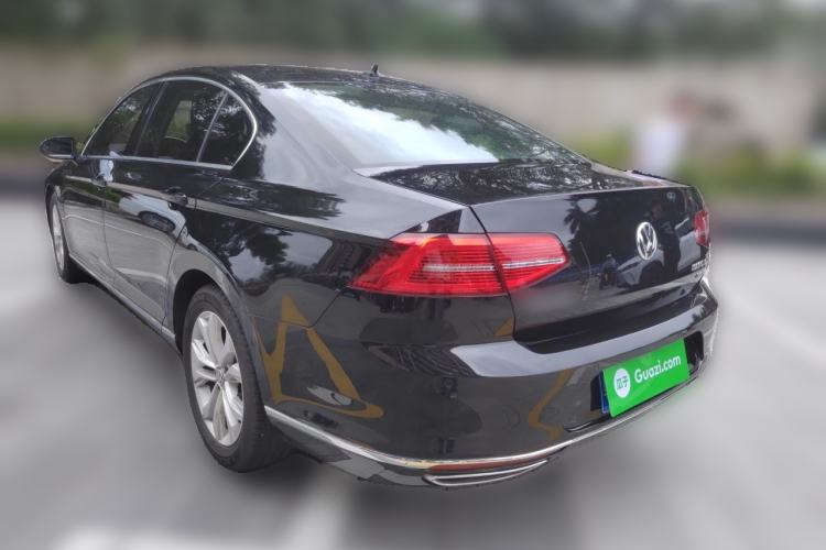 Used Volkswagen Magotan 2019 330TSI DSG Luxury Version China VI Standard Rear Left 45 Deg