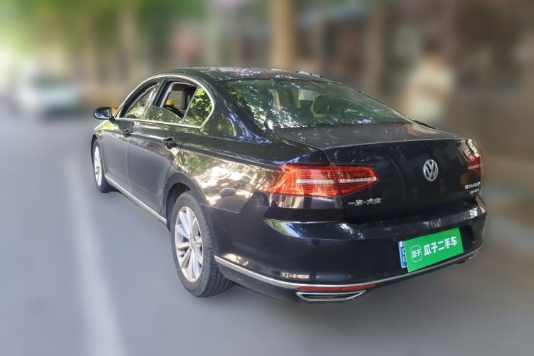 Used Volkswagen Magotan 2019 330TSI DSG Leading Model China VI Standard Rear Left 45 Deg