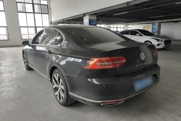 Used Volkswagen Magotan 2019 280TSI DSG Comfort Model China V Standard Rear Left 45 Deg