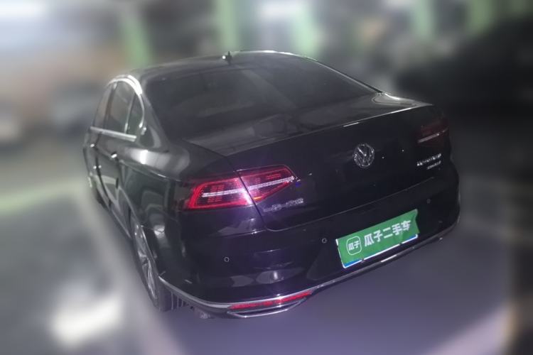Used Volkswagen Magotan 2019 330TSI DSG Luxury Model China V Standard Rear Left 45 Deg