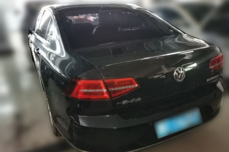 Used Volkswagen Magotan 2019 280TSI DSG Comfort Model China V Standard Rear Left 45 Deg