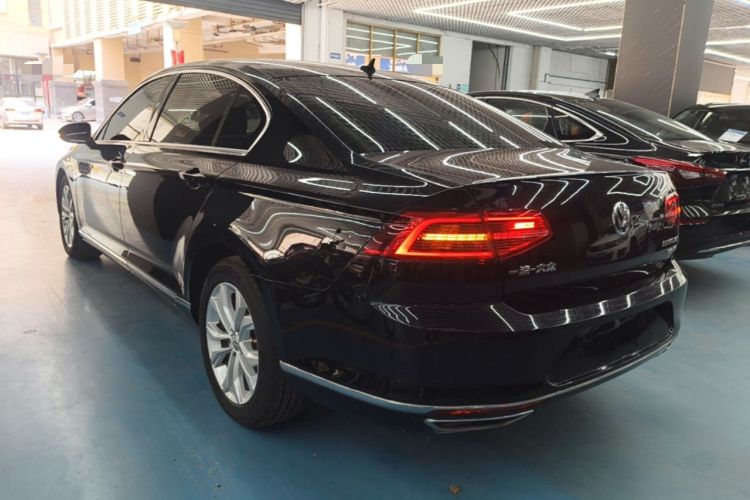 Used Volkswagen Magotan 2019 330TSI DSG Luxury Version China VI Standard Rear Left 45 Deg