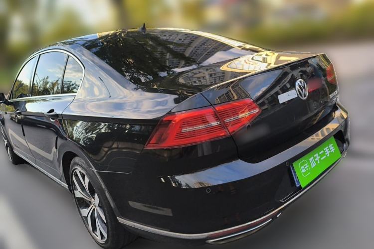 Used Volkswagen Magotan 2019 330TSI DSG Luxury Model China V Standard Rear Left 45 Deg