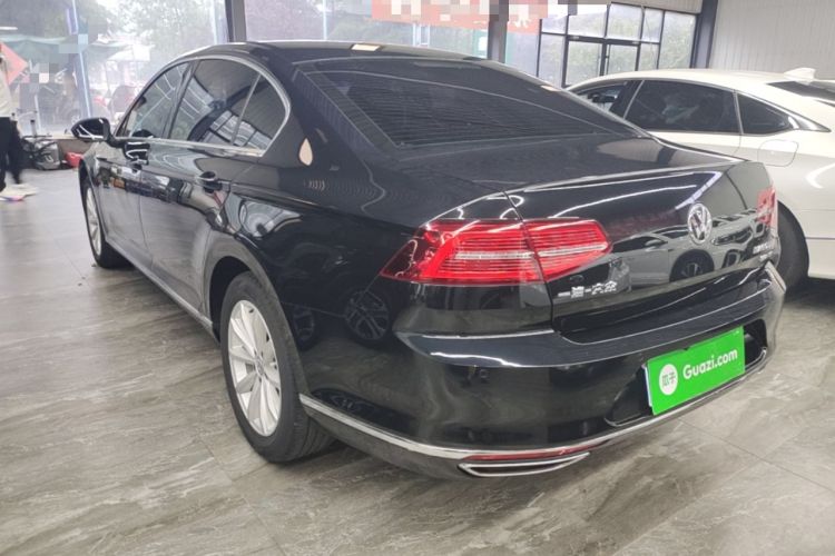 Used Volkswagen Magotan 2019 330TSI DSG Leading Model China VI Standard Rear Left 45 Deg