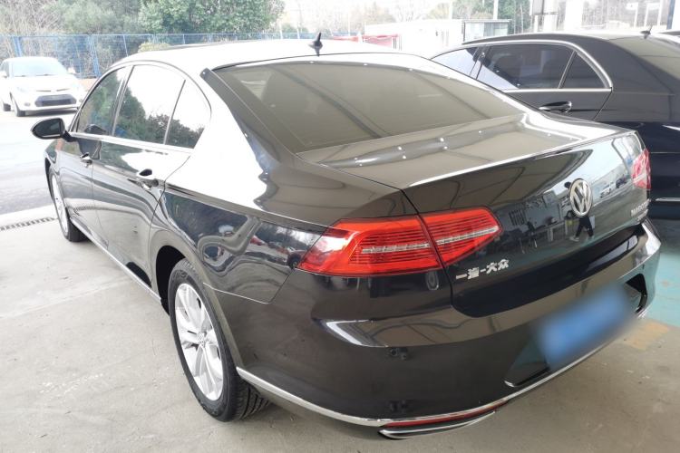 Used Volkswagen Magotan 2019 330TSI DSG Luxury Version China VI Standard Rear Left 45 Deg