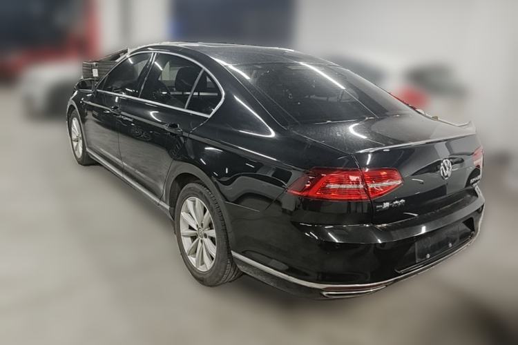 Used Volkswagen Magotan 2019 330TSI DSG Leading Edition China V Standard Rear Left 45 Deg