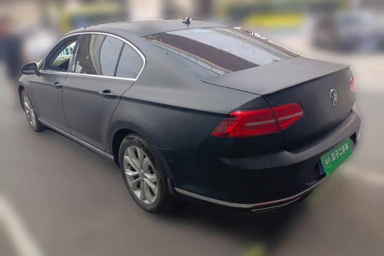 Used Volkswagen Magotan 2019 330TSI DSG Luxury Model China V Standard Rear Left 45 Deg