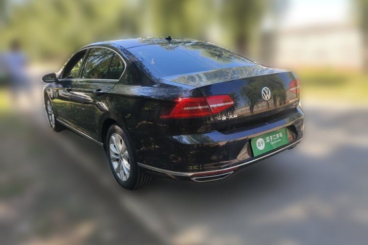 Used Volkswagen Magotan 2019 330TSI DSG Luxury Model China V Standard Rear Left 45 Deg
