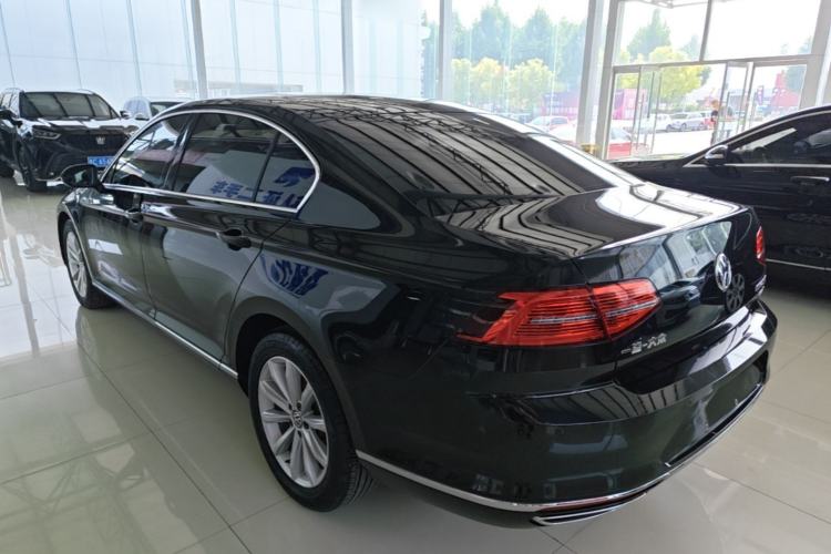 Used Volkswagen Magotan 2019 330TSI DSG Leading Edition China V Standard Rear Left 45 Deg