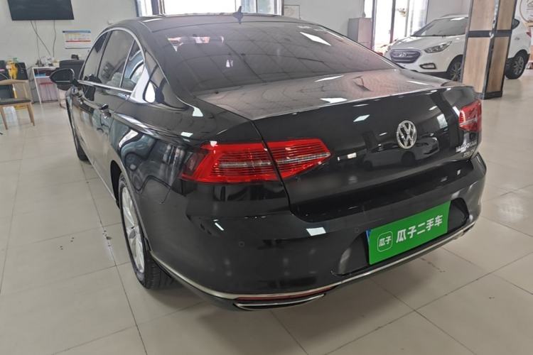 Used Volkswagen Magotan 2019 330TSI DSG Luxury Model China V Standard Rear Left 45 Deg