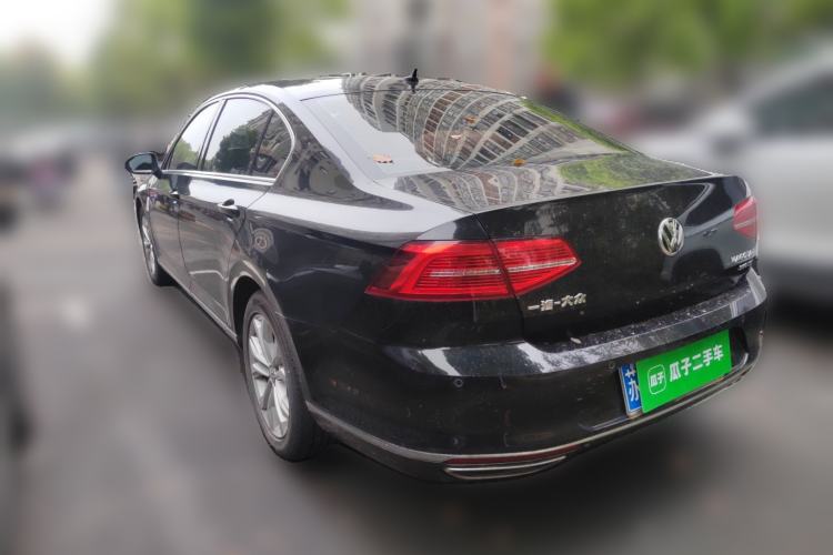 Used Volkswagen Magotan 2019 330TSI DSG Luxury Model China V Standard Rear Left 45 Deg