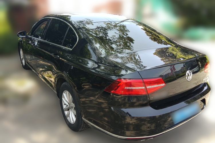 Used Volkswagen Magotan 2019 280TSI DSG Leading Model China V Standard Rear Left 45 Deg