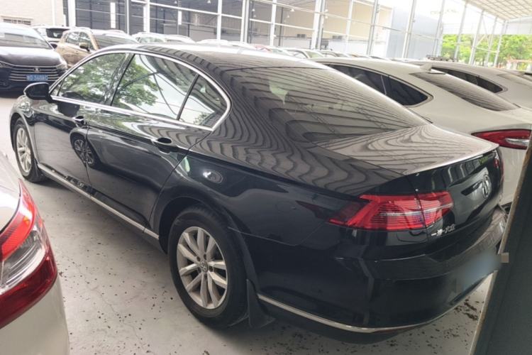 Used Volkswagen Magotan 2019 280TSI DSG Comfort Model China VI Standard Rear Left 45 Deg