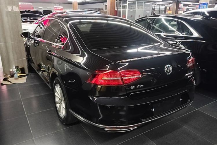 Used Volkswagen Magotan 2019 330TSI DSG Leading Model China VI Standard Rear Left 45 Deg