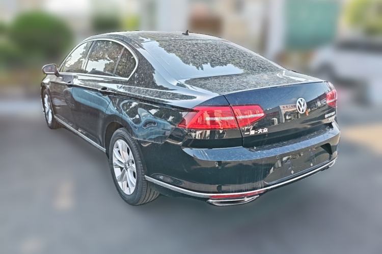 Used Volkswagen Magotan 2019 380TSI DSG Luxury Model China V Standard Rear Left 45 Deg