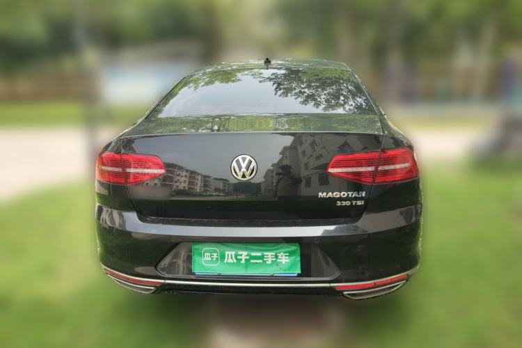 Used Volkswagen Magotan 2019 330TSI DSG Luxury Version China VI Standard Rear