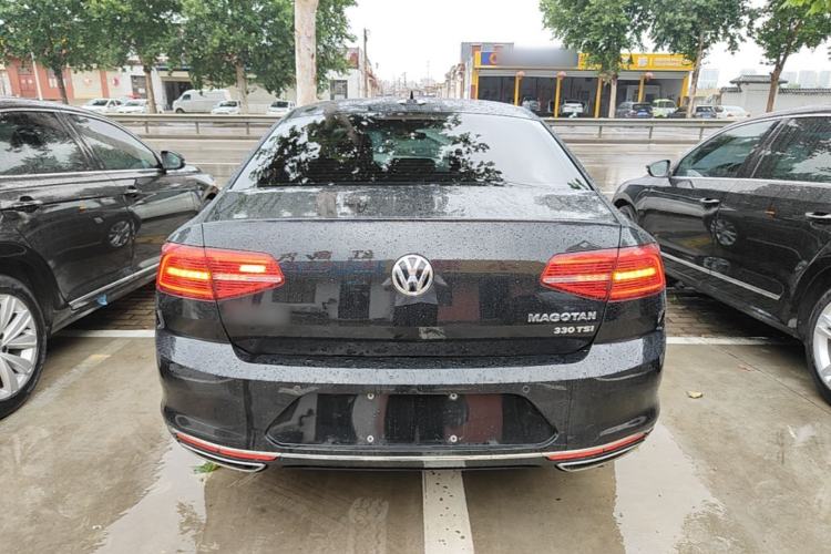 Used Volkswagen Magotan 2019 330TSI DSG Luxury Version China VI Standard Rear