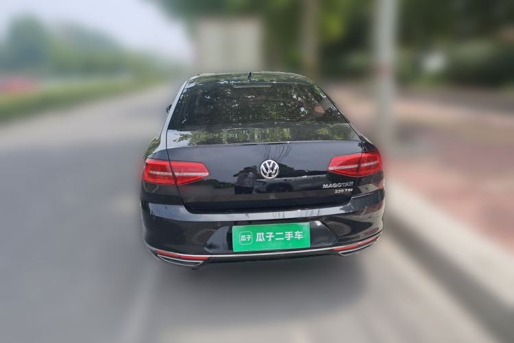 Used Volkswagen Magotan 2019 330TSI DSG Luxury Version China VI Standard Rear