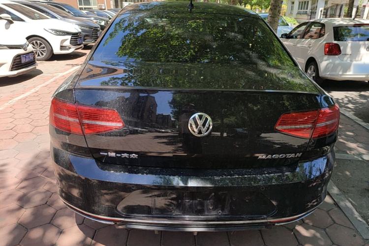 Used Volkswagen Magotan 2019 330TSI DSG Luxury Model China V Standard Rear